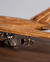 ESCULTURA AVION DANA