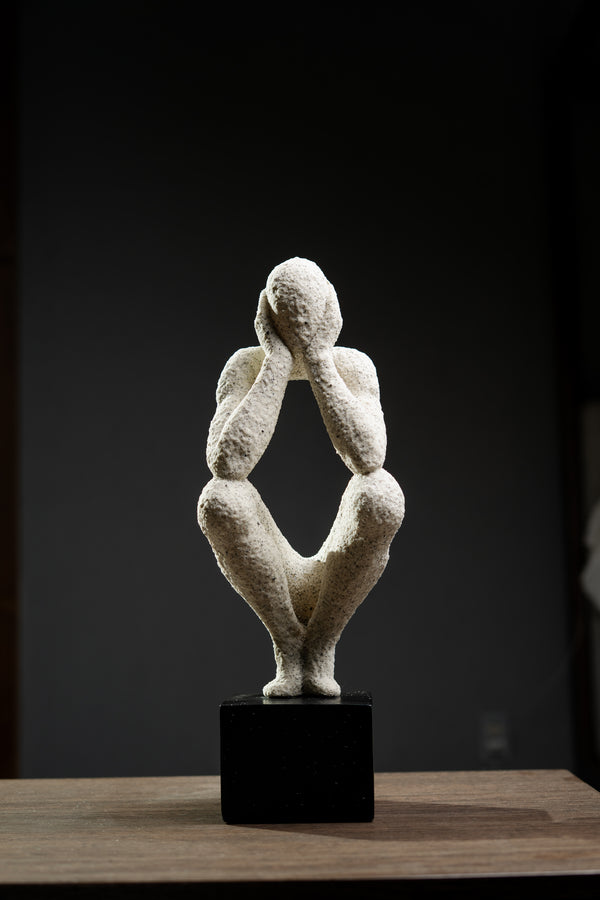 ESCULTURA PENSADOR BLANCO