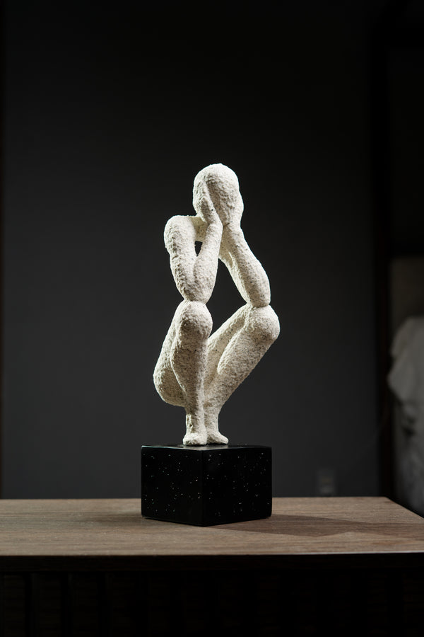 ESCULTURA PENSADOR BLANCO