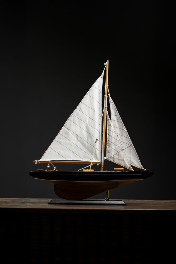 ESCULTURA BARCO