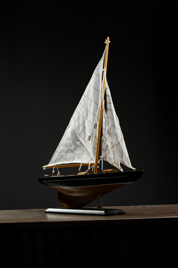 ESCULTURA BARCO