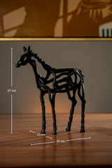 CABALLO NEGRO