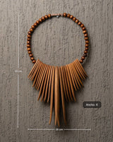 COLLAR MARRÓN PARA PARED