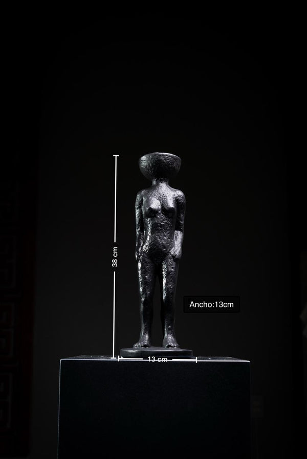 ESCULTURA FARI NEGRA