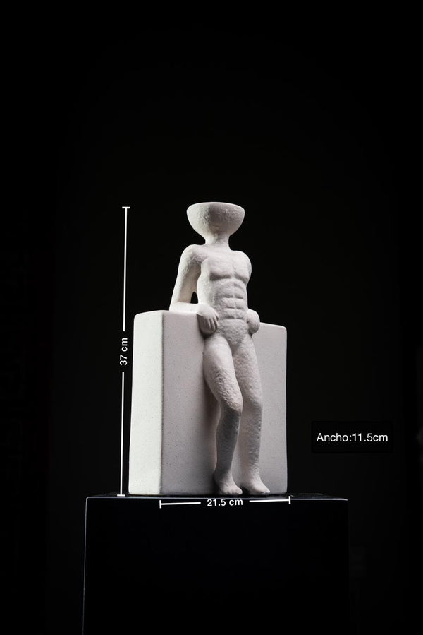 ESCULTURA MILO