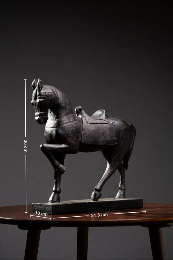 CABALLO NEGRO GRANDE