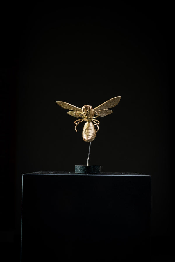 ESCULTURA ABEJA