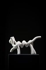 ESCULTURA NIA